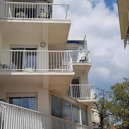 Les Pieds Dans L'O - Appartement 50M2 Front De Mer Saint-Cyr-sur-Mer Exterior photo